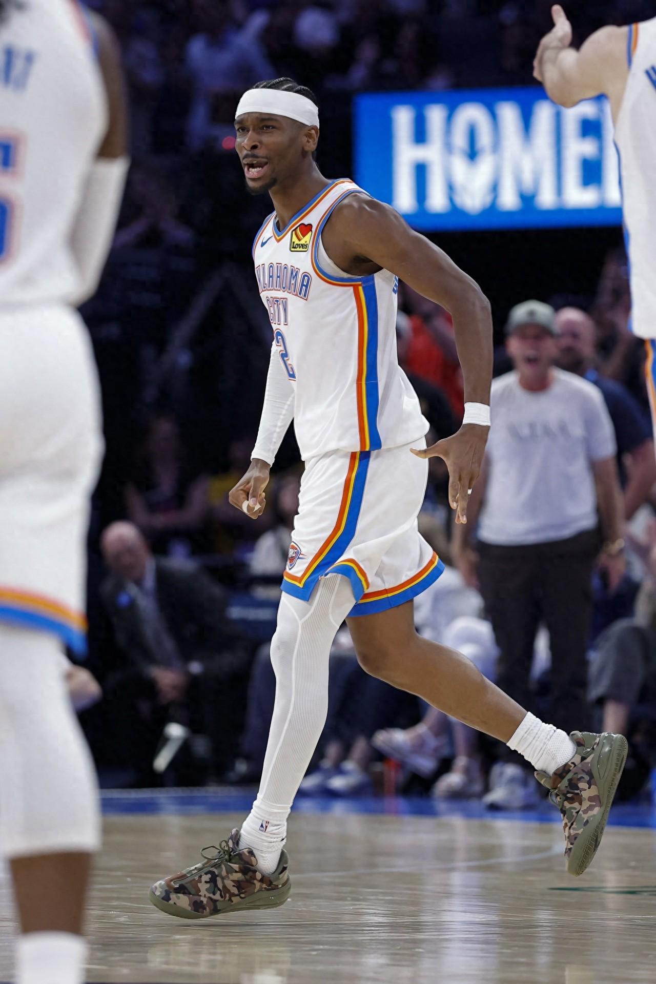 SGA你太狠，都说你靠哨子，今天42+4+8，达成NBA历史独一无二纪录